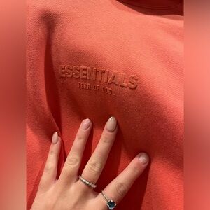 Essentials Coral Large New Sweatshirt
